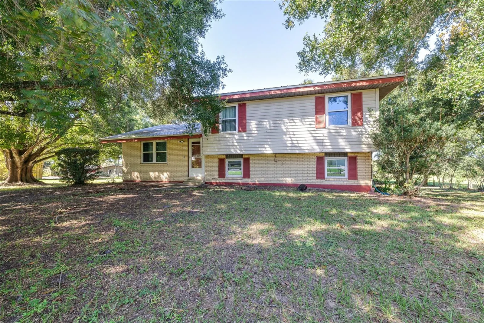 2957 N TIVOLI RD