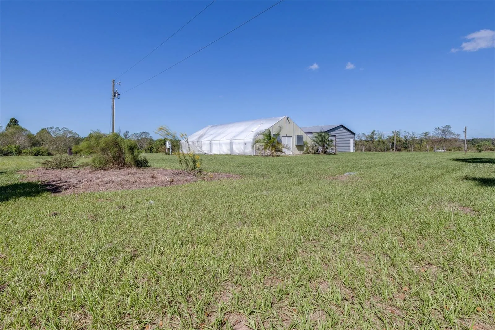 2957 N TIVOLI RD