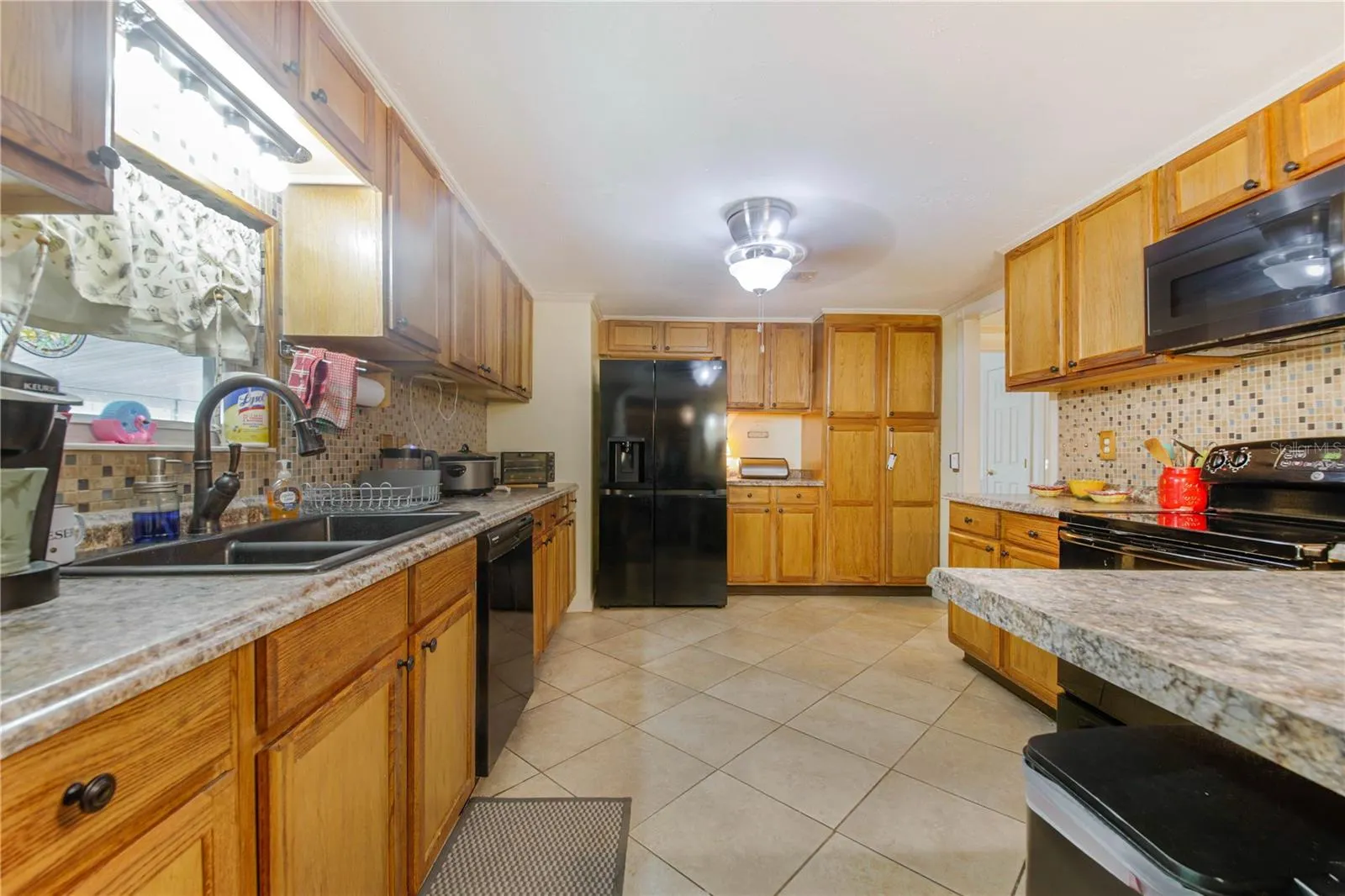 4171 ROLLING OAKS DR