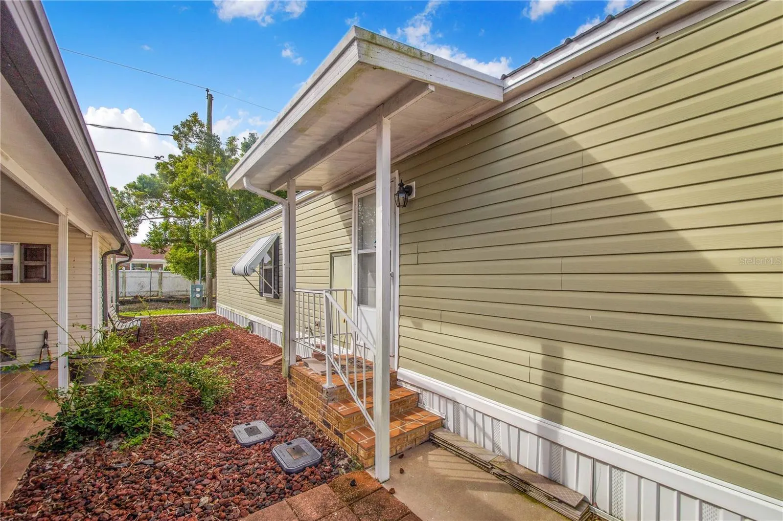 4171 ROLLING OAKS DR