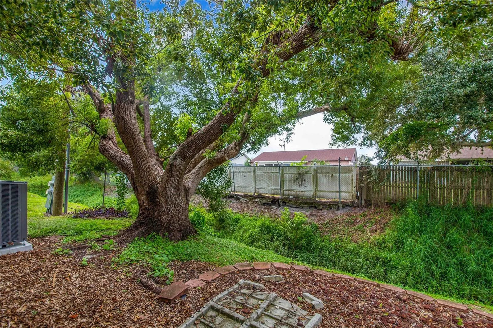 4171 ROLLING OAKS DR