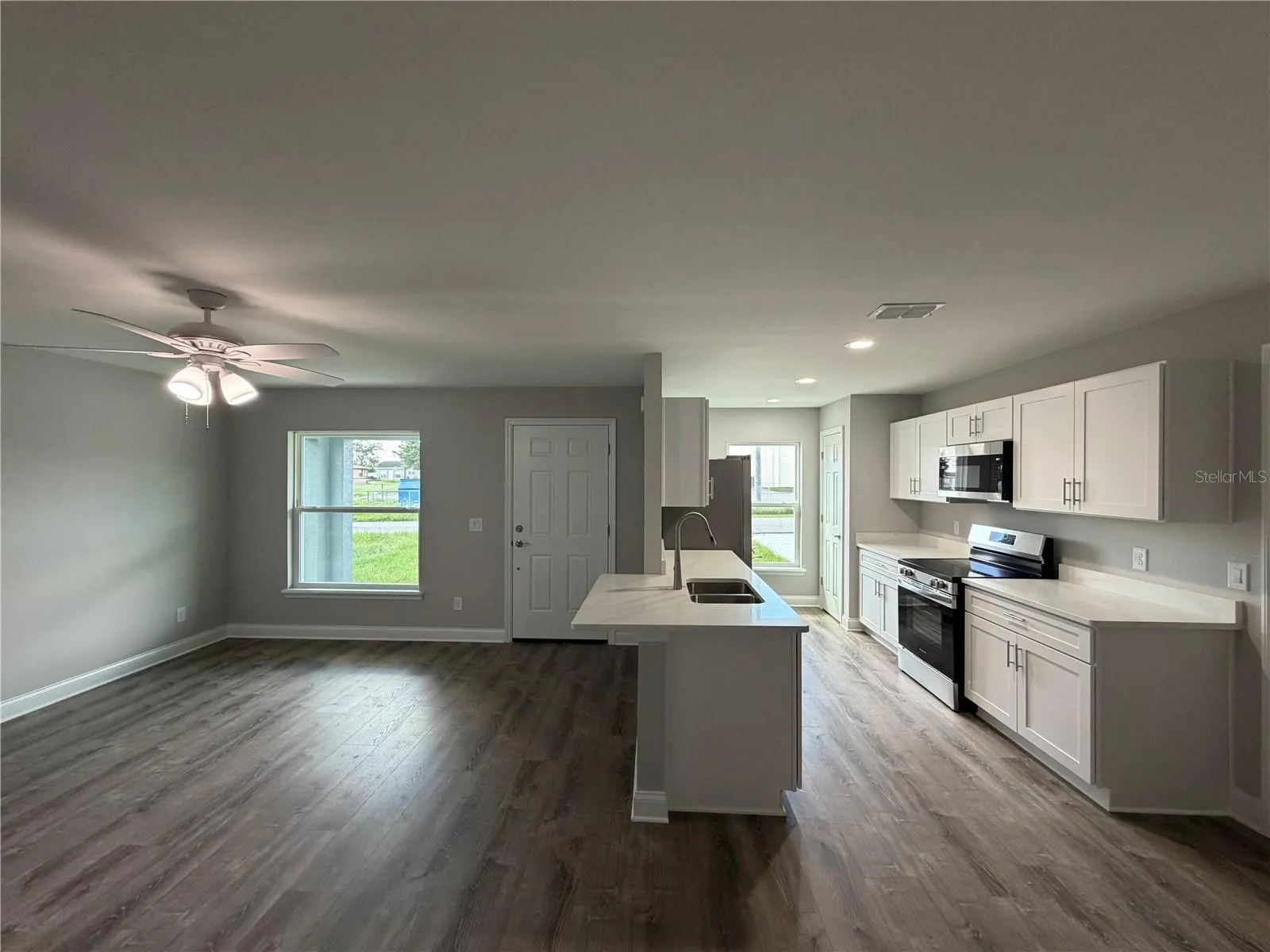 306 SW 1ST AVE
