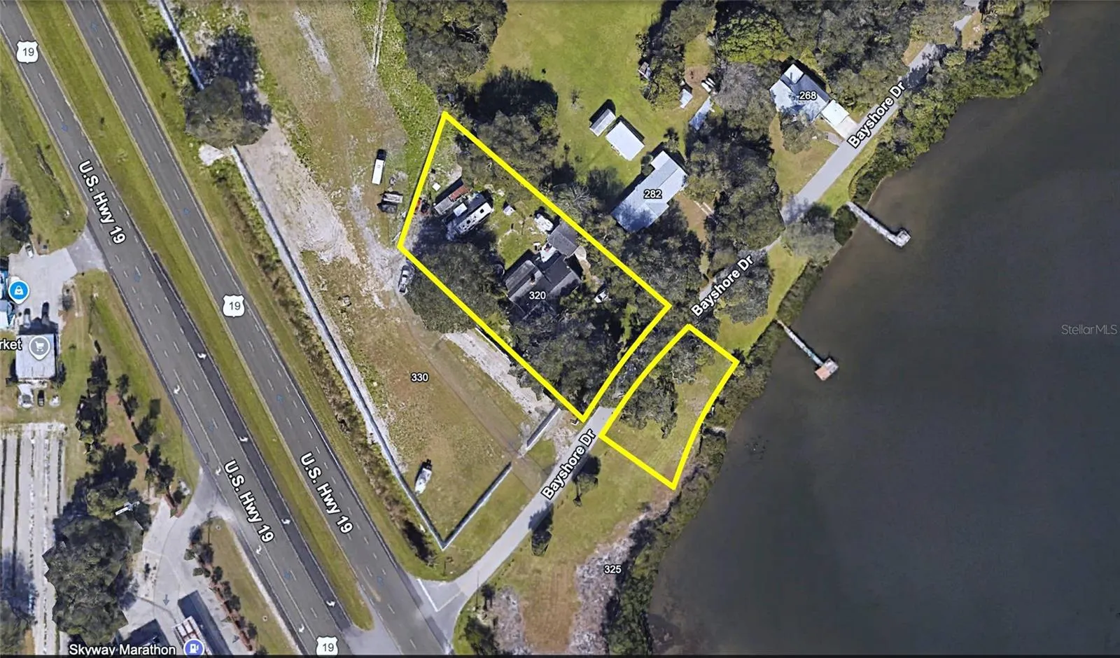 320 BAYSHORE DR