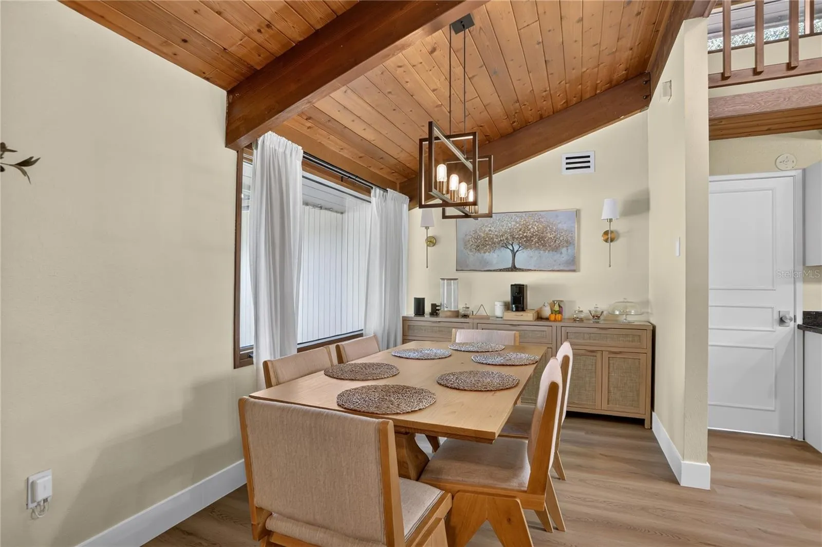2313 INDIAN MOUND TRL