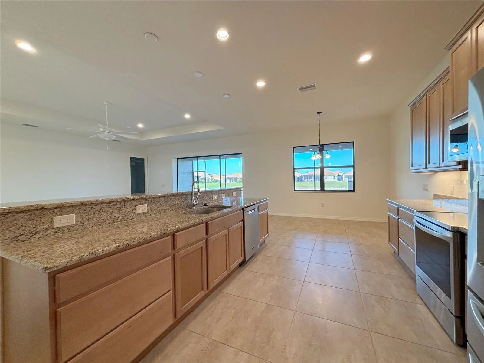 6240 PINEHURST LOOP