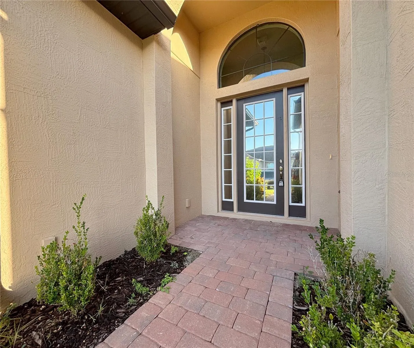 6240 PINEHURST LOOP