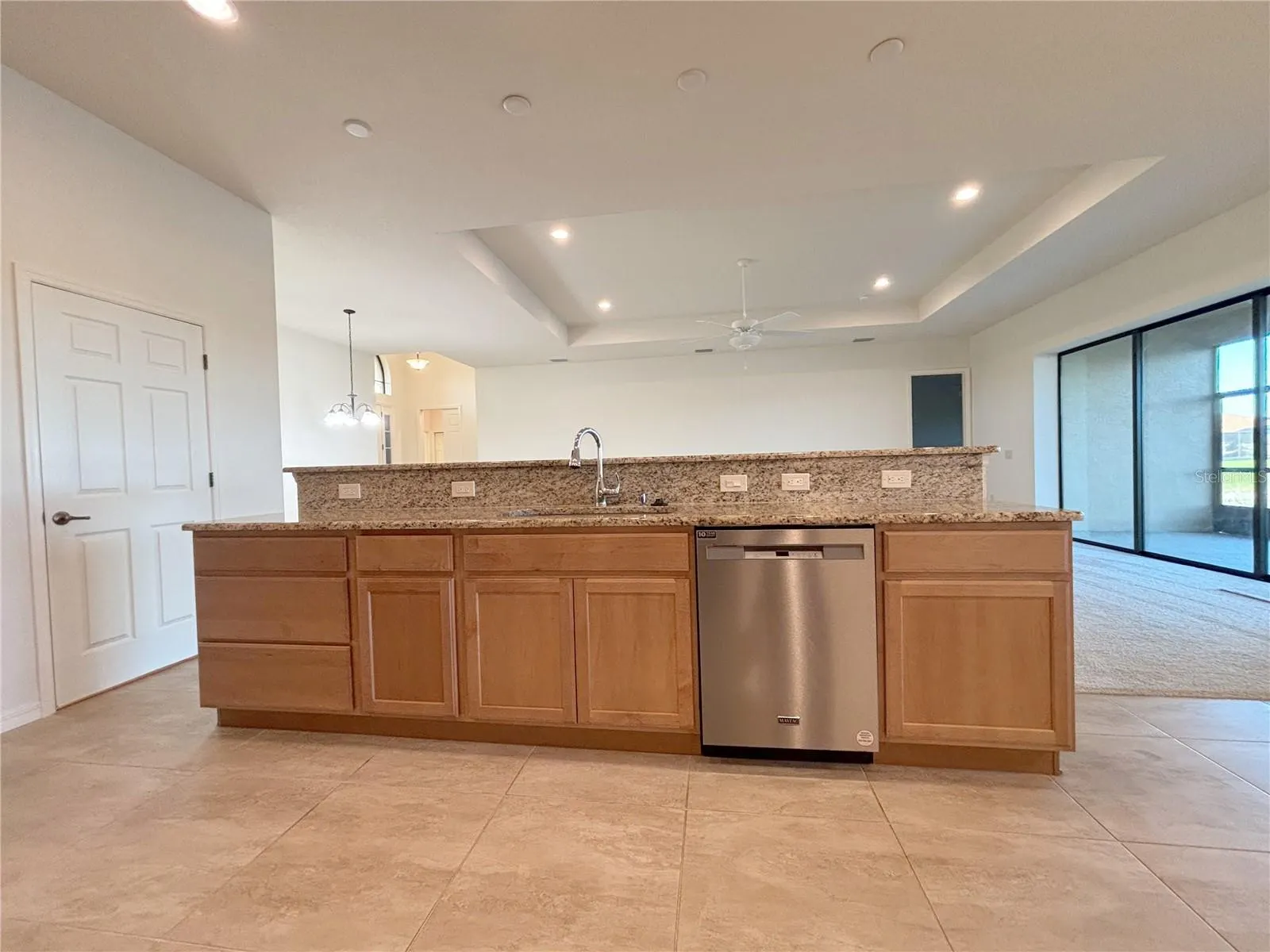 6240 PINEHURST LOOP