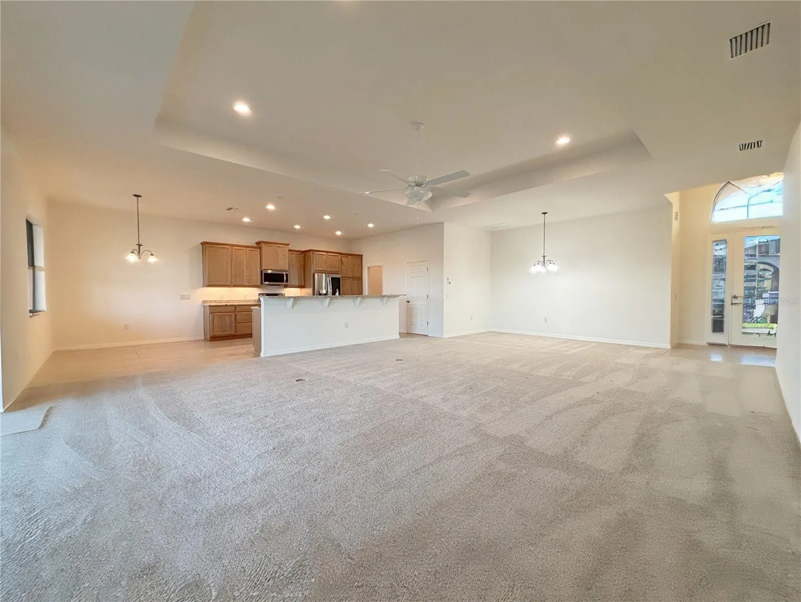 6240 PINEHURST LOOP