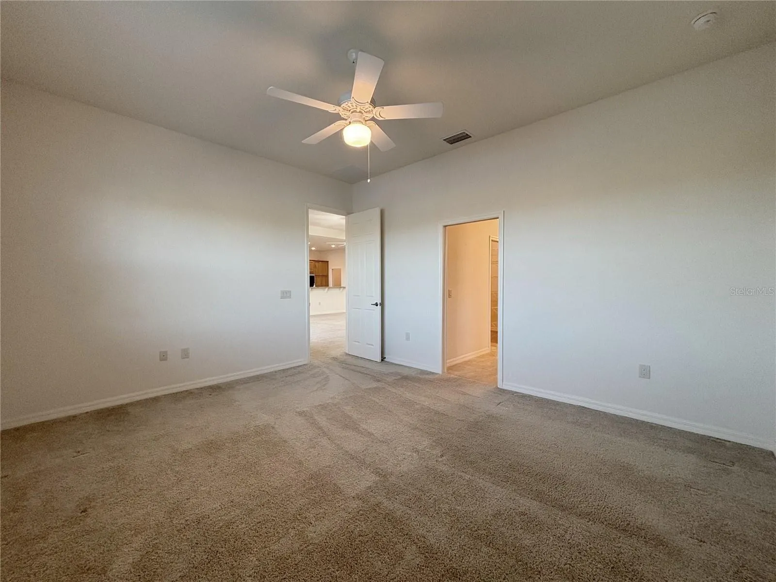 6240 PINEHURST LOOP