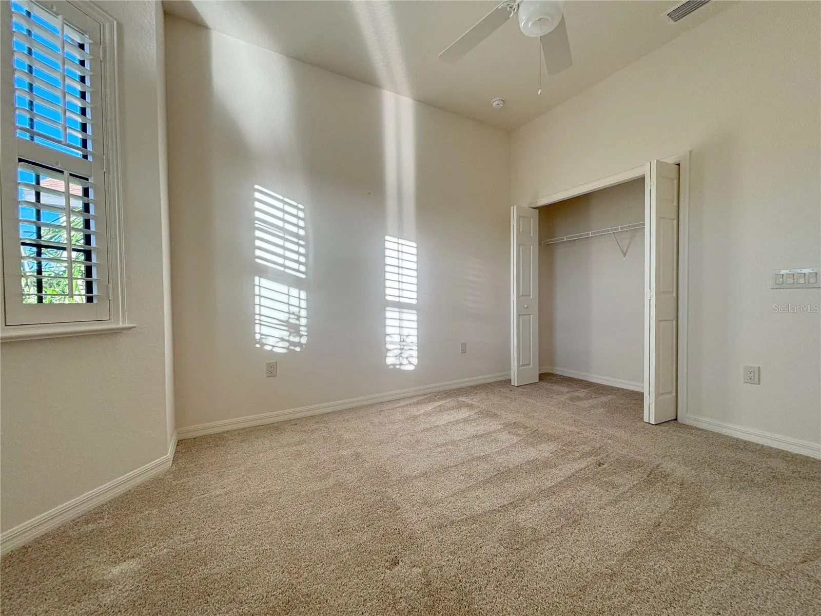 6240 PINEHURST LOOP