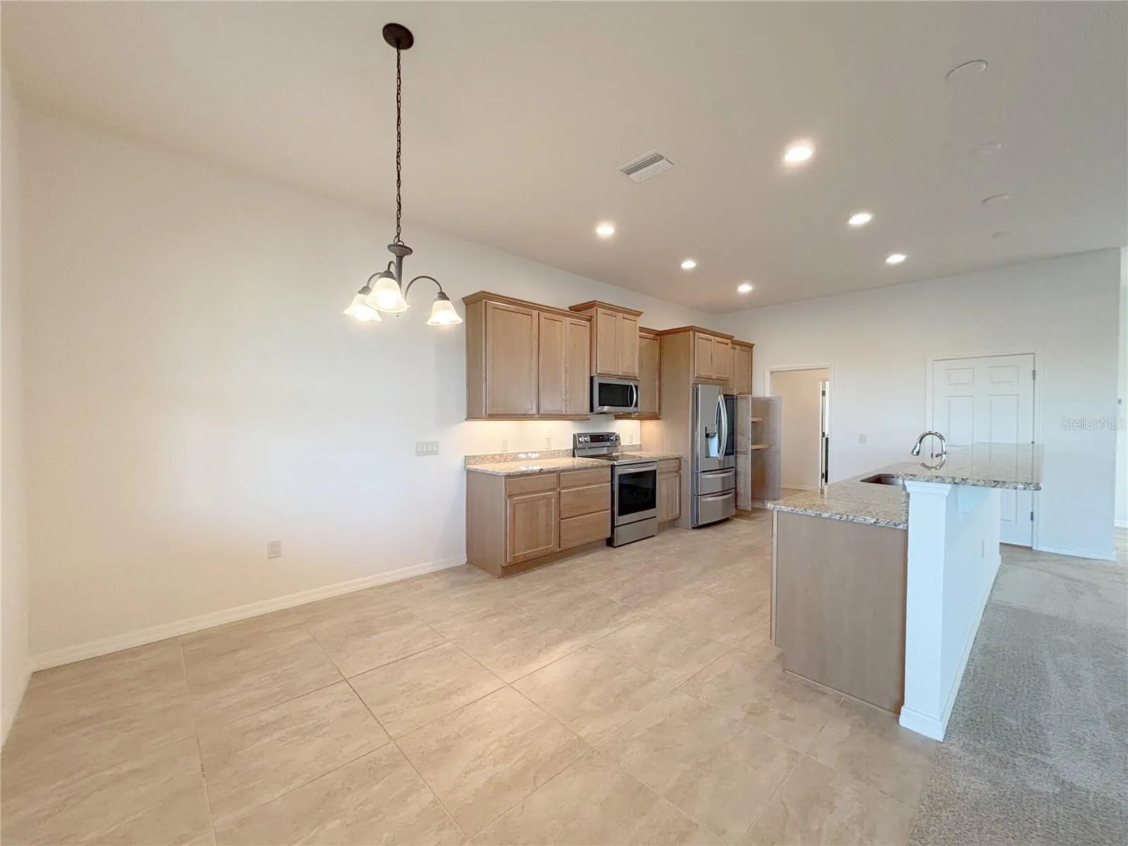 6240 PINEHURST LOOP
