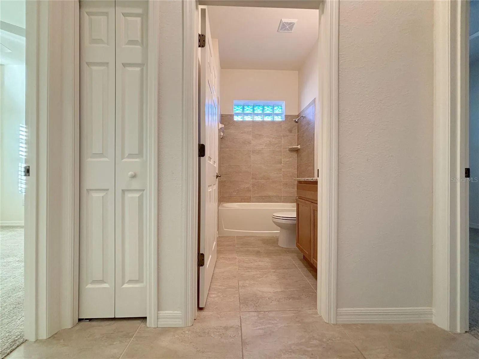 6240 PINEHURST LOOP