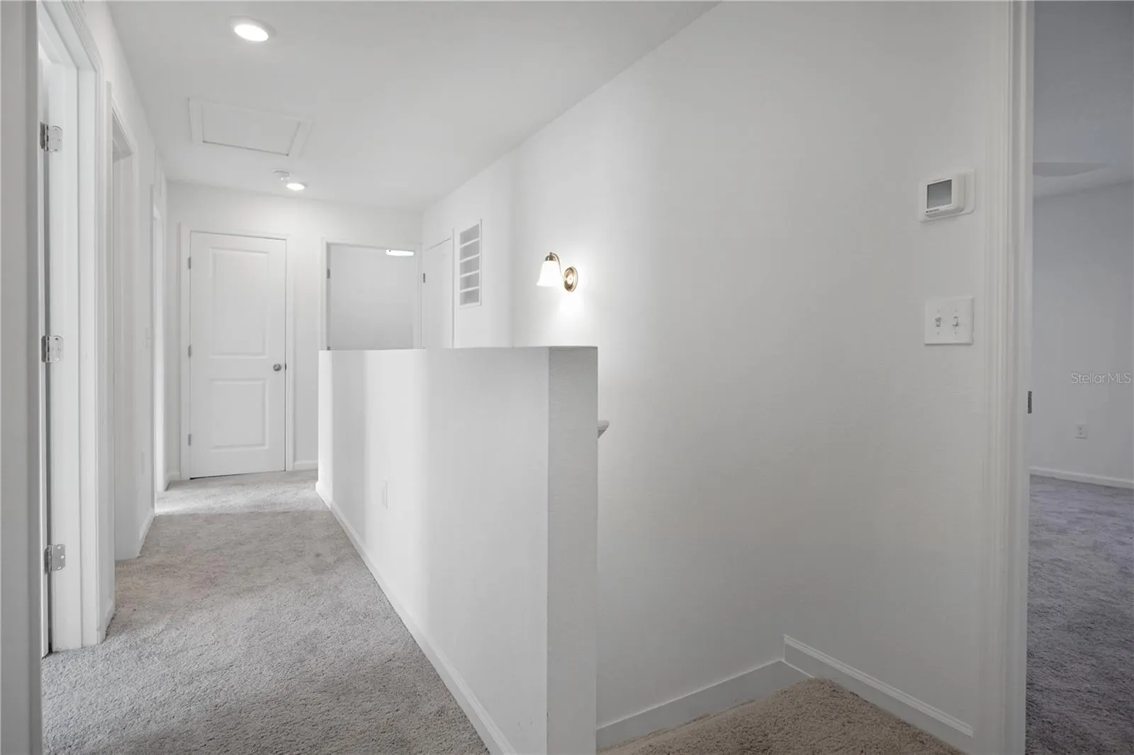 2504 PEONY PL