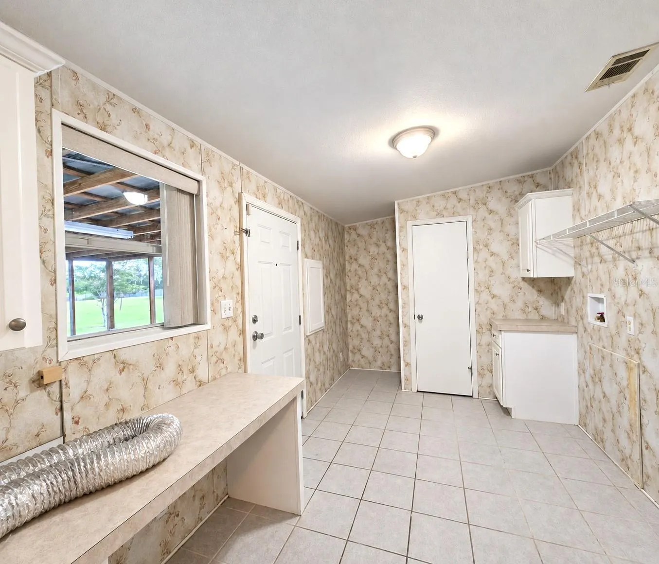 1038 BROOKE RD