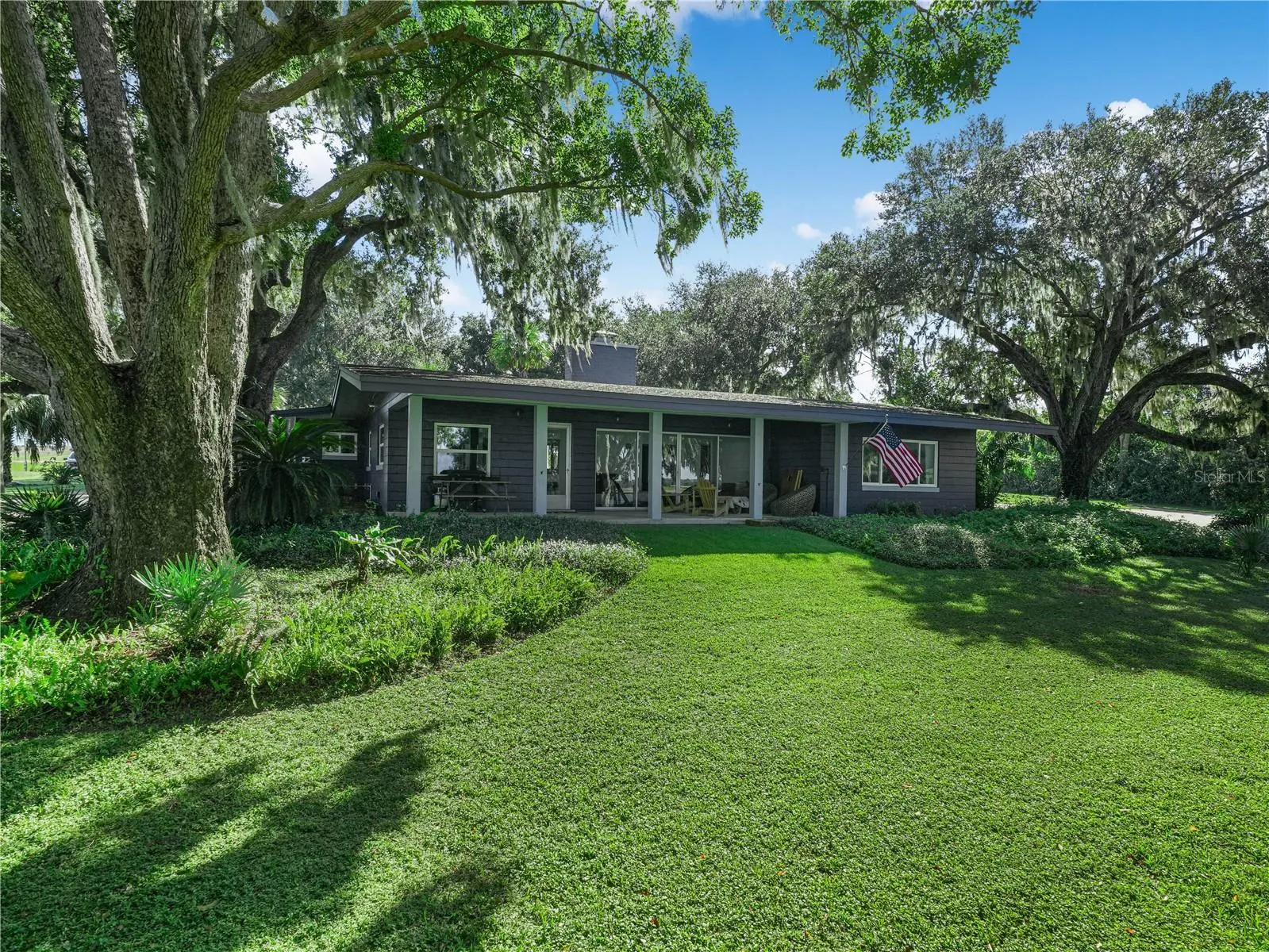 1329 HOLLISTER RD