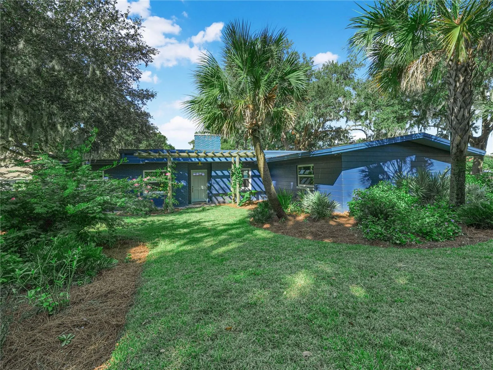 1329 HOLLISTER RD