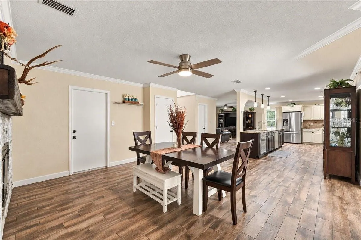70 GREENFIELD CT
