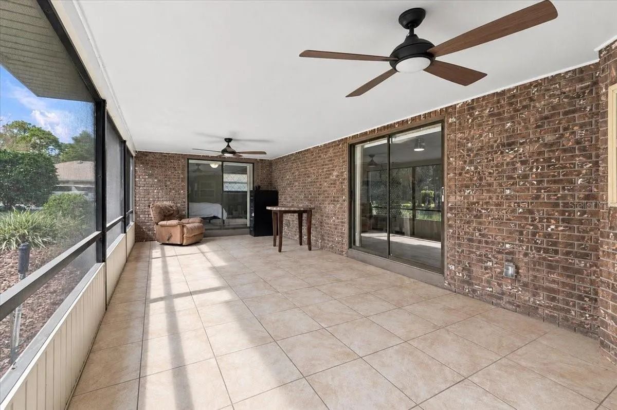 70 GREENFIELD CT