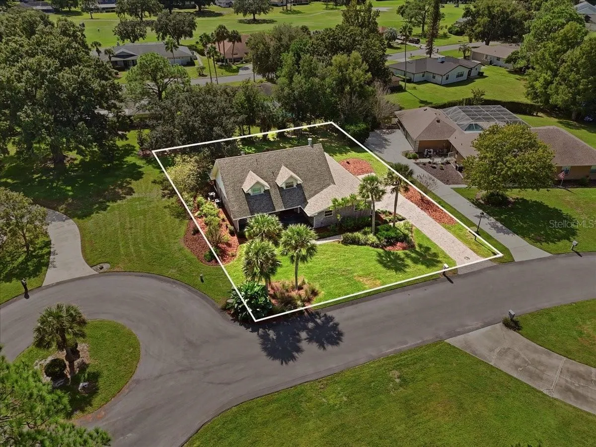 70 GREENFIELD CT