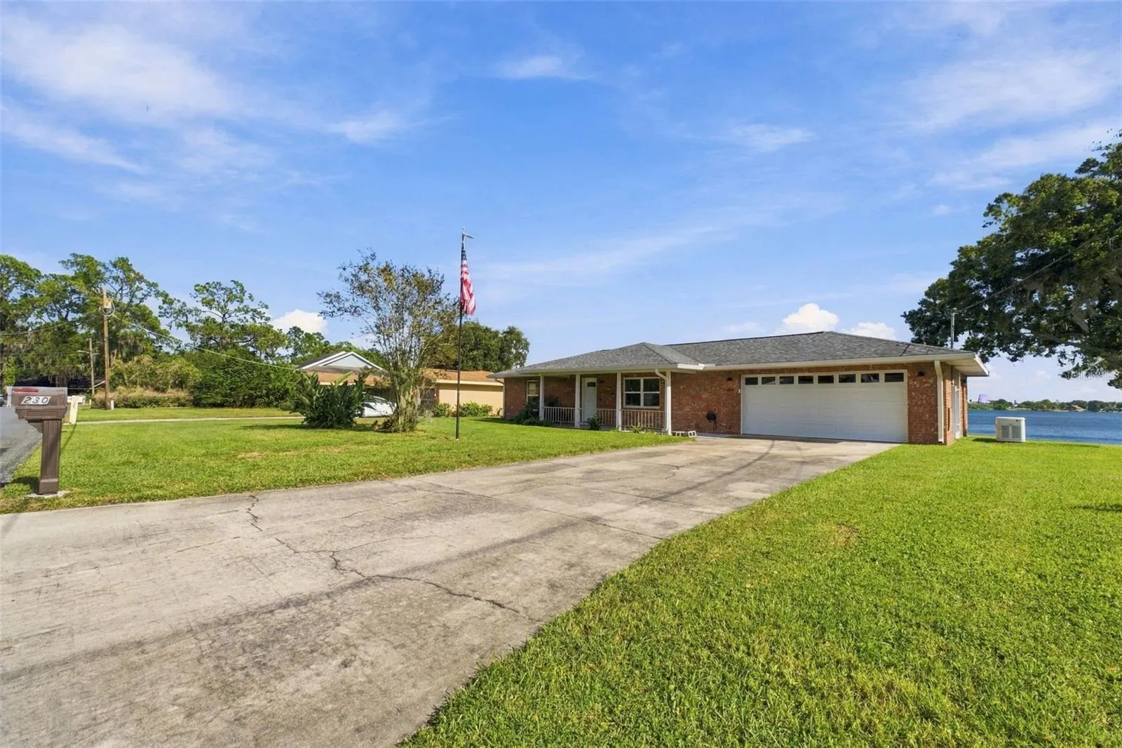 230 SHORE DR