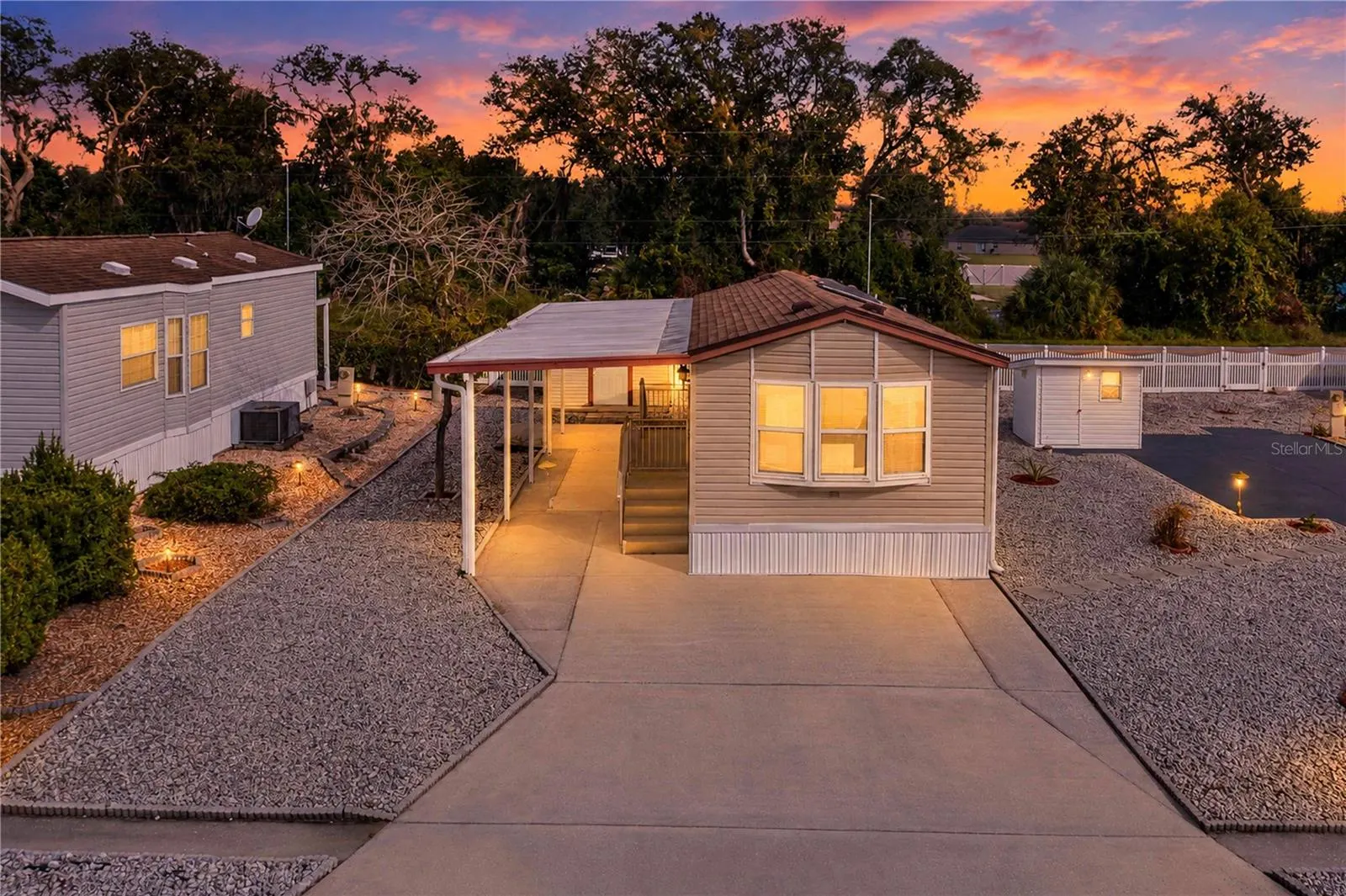 4 FAIRVIEW DR N