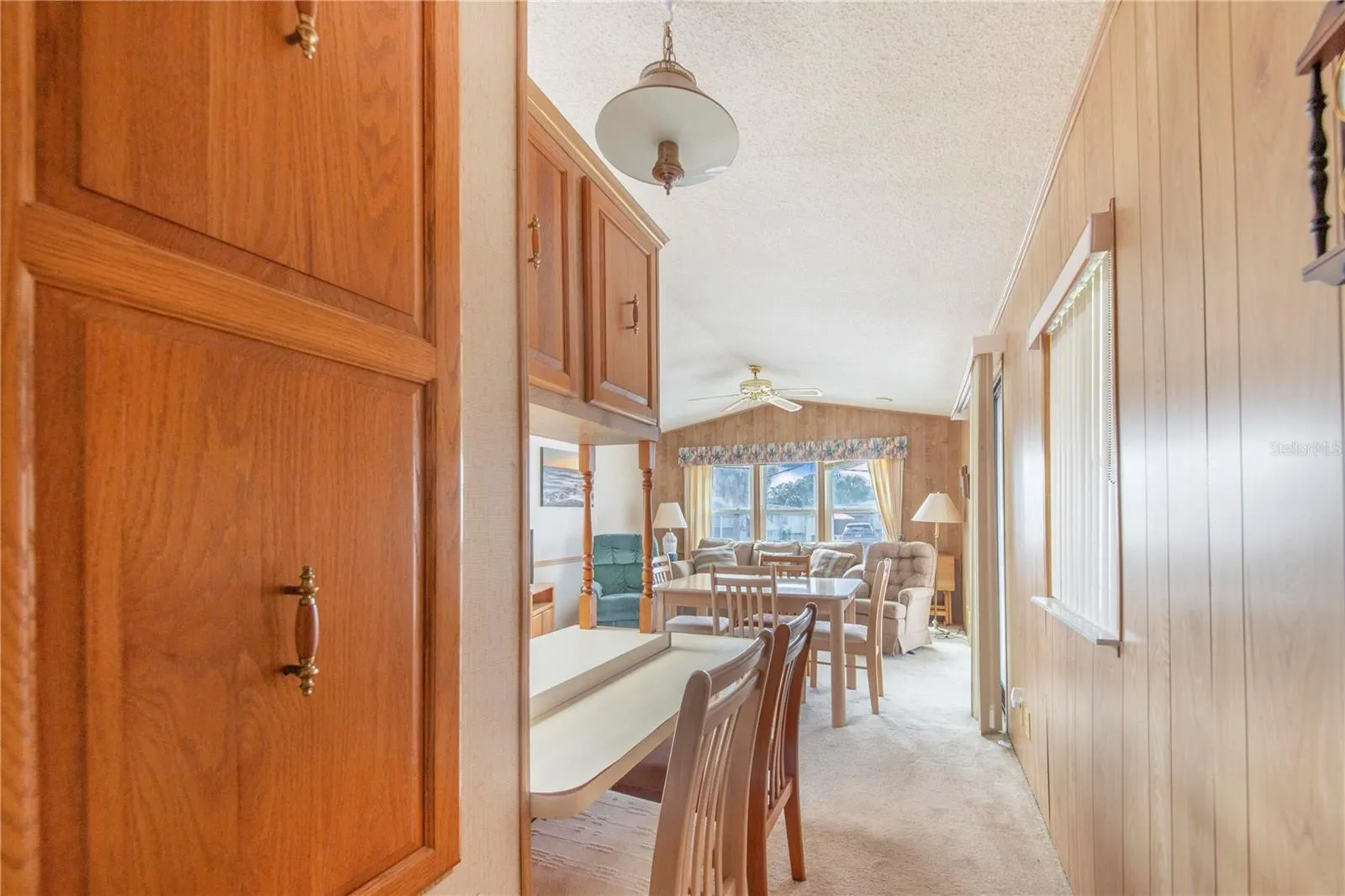 4 FAIRVIEW DR N