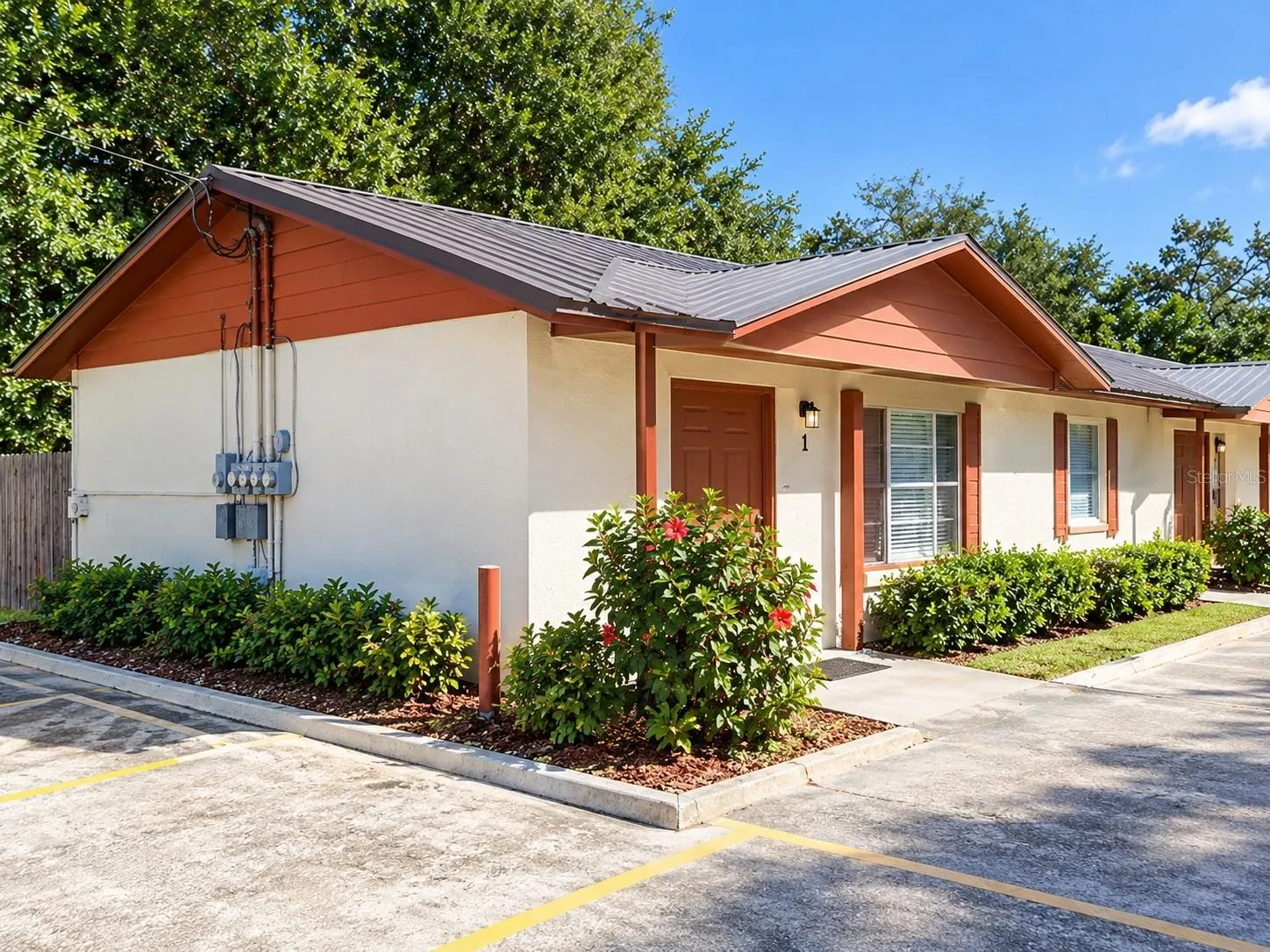 2360 LAKE DR NW #1 #1