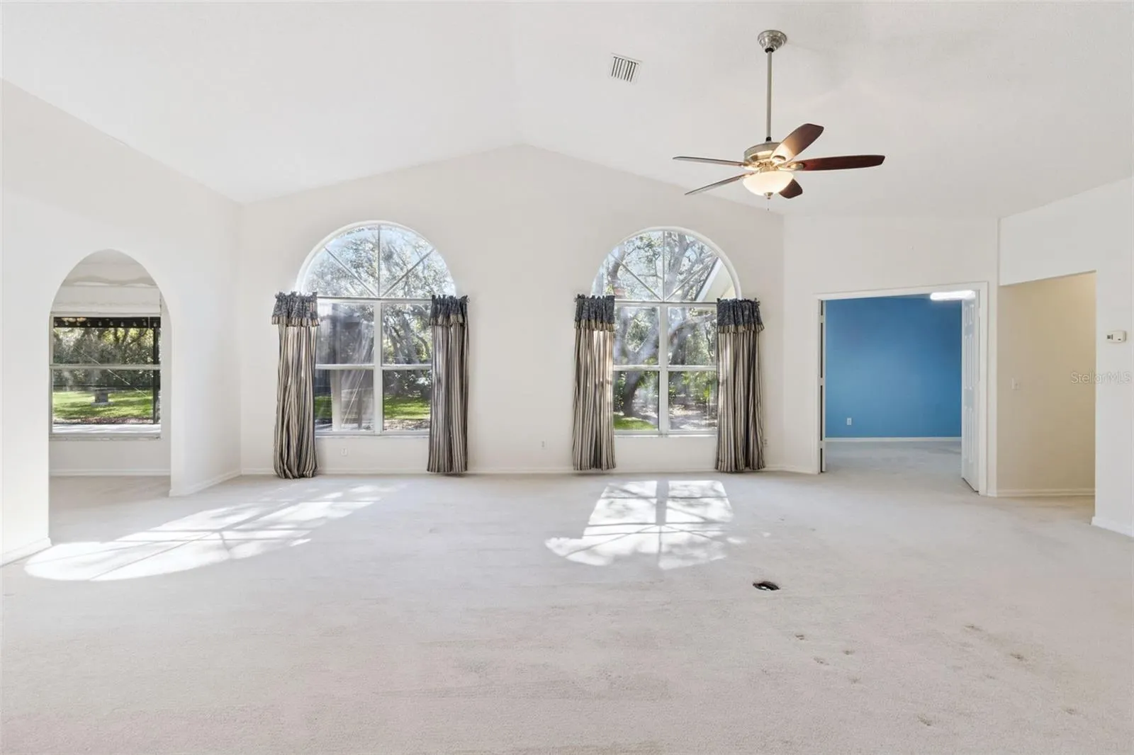1002 TEQUESTA TRL