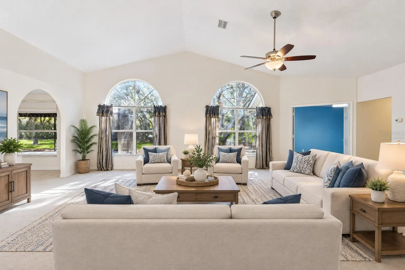 1002 TEQUESTA TRL