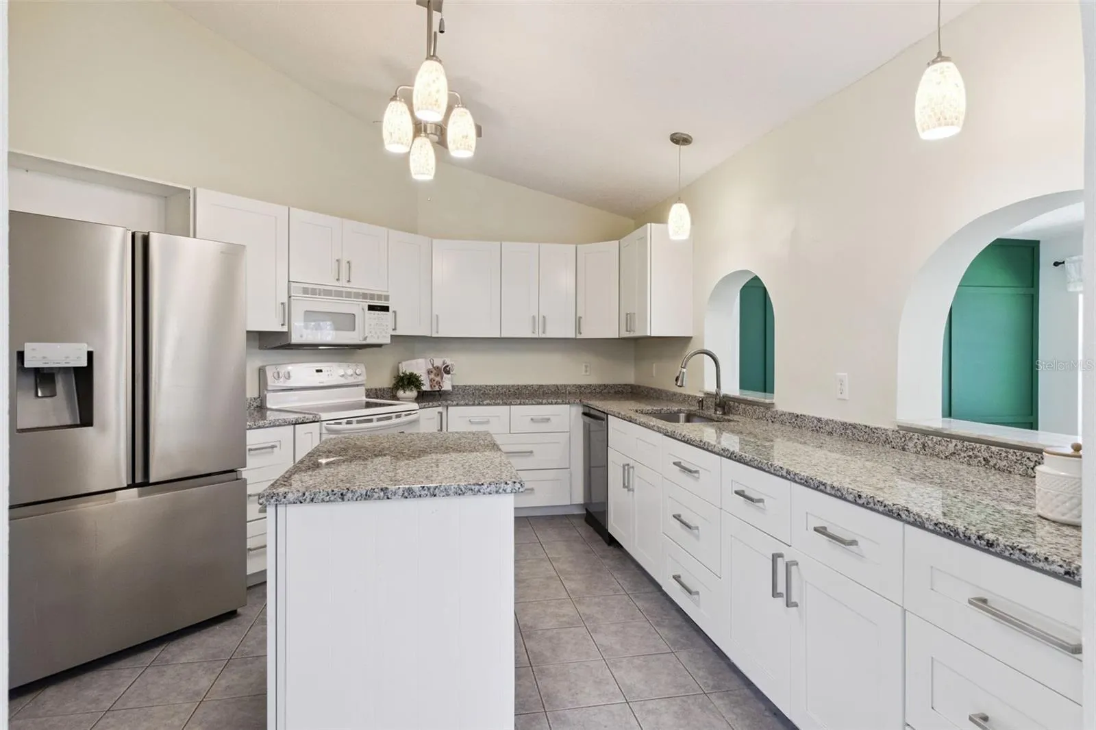 1002 TEQUESTA TRL