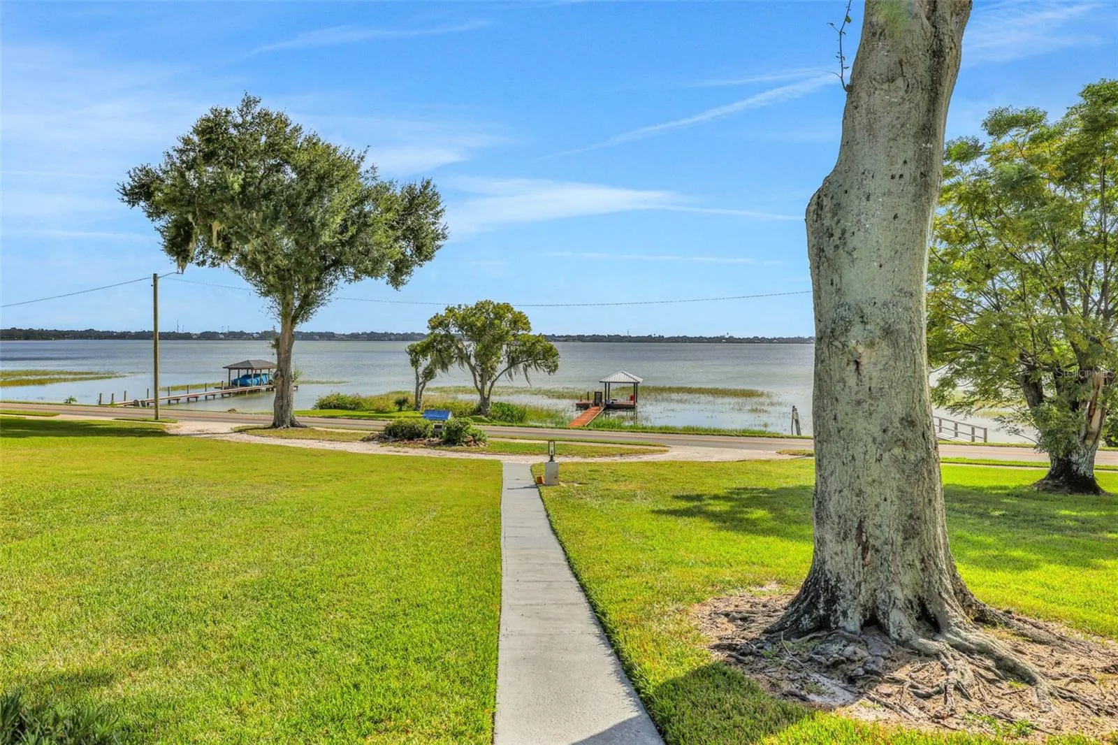 1614 LAKE ARIANA BLVD