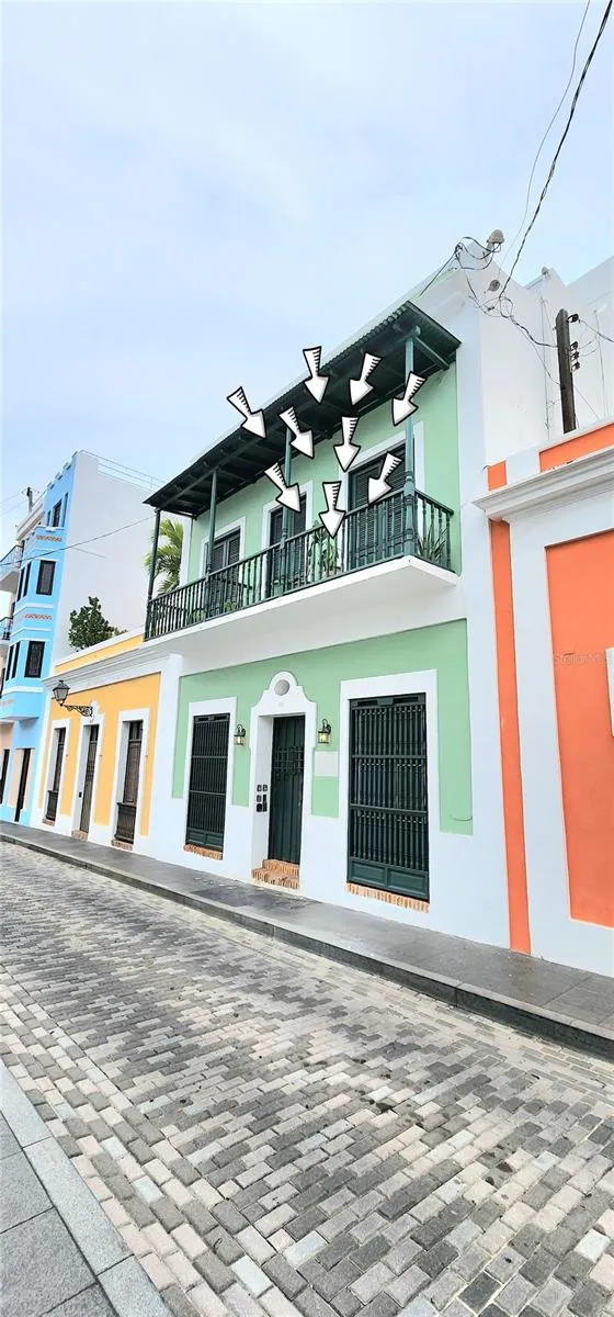 315 LUNA ST., MAESTRO RAFAEL CORDERO COND. #2-A, #2-A