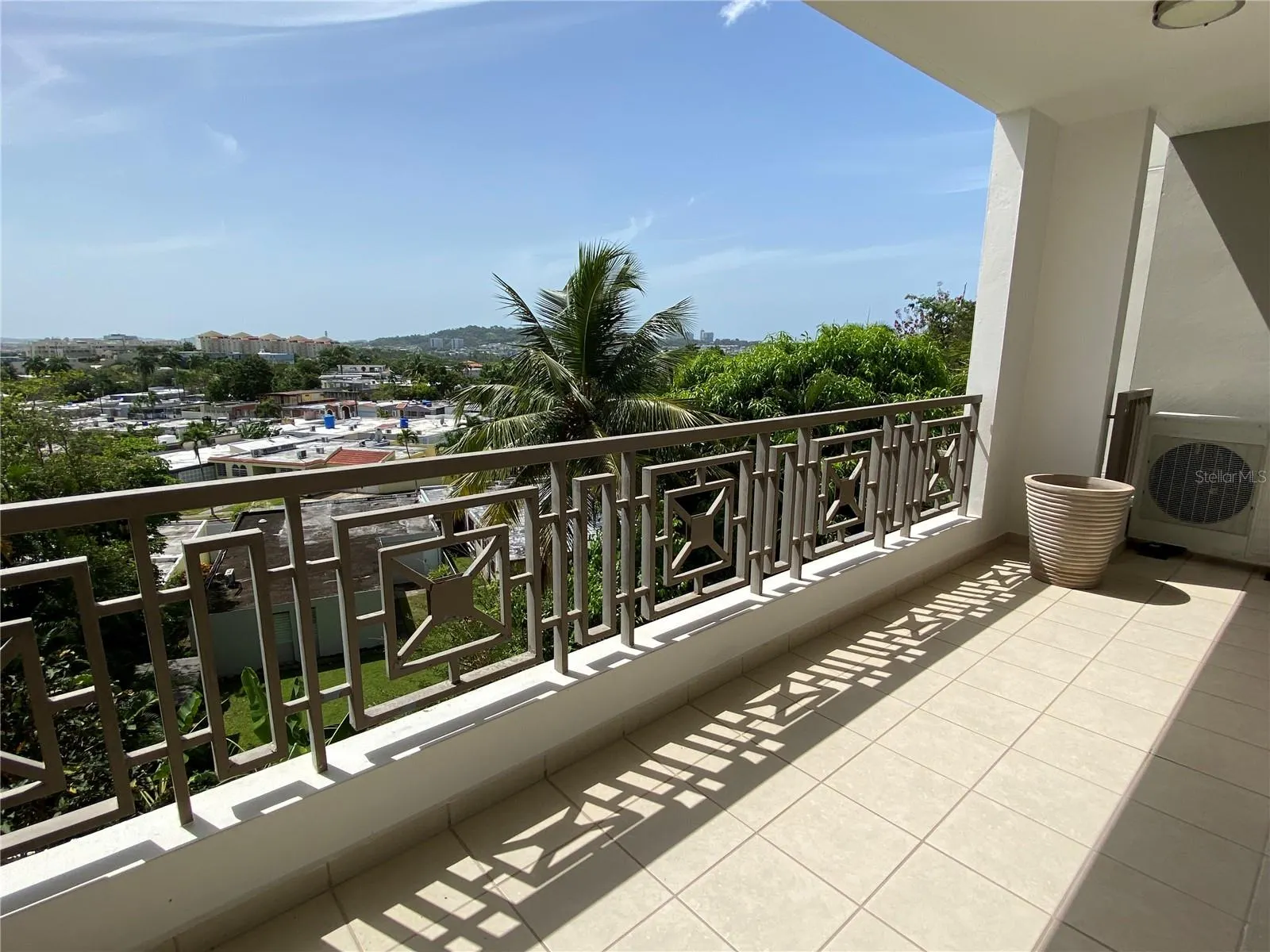270 Ave San Ignacio RIDGETOP LUXURY #L505, #L505