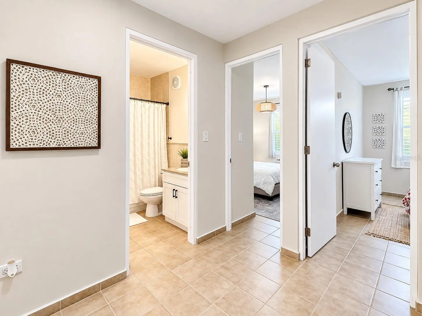 180 PALMAS DRIVE #17B #17B