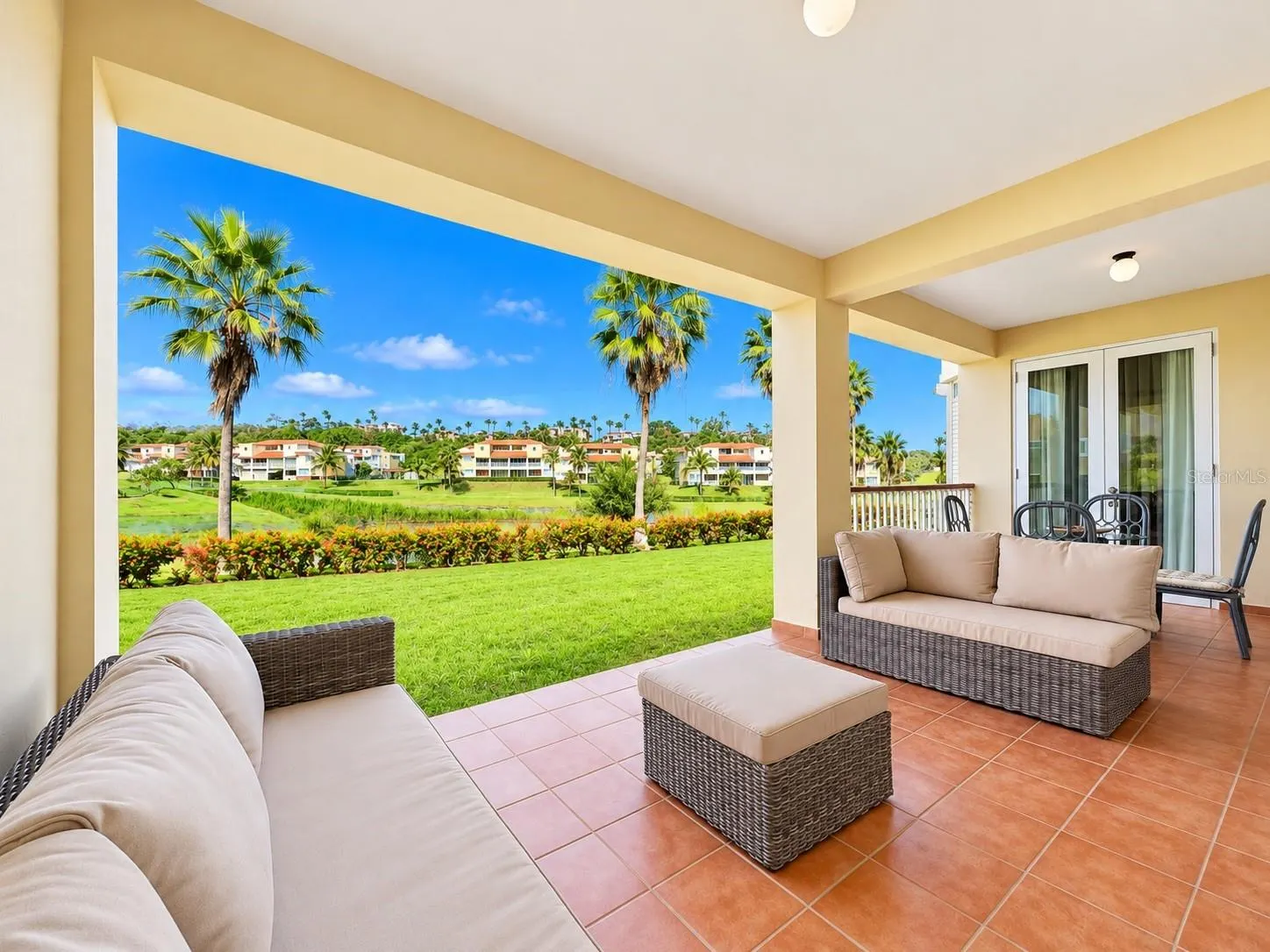 180 PALMAS DRIVE #17B #17B