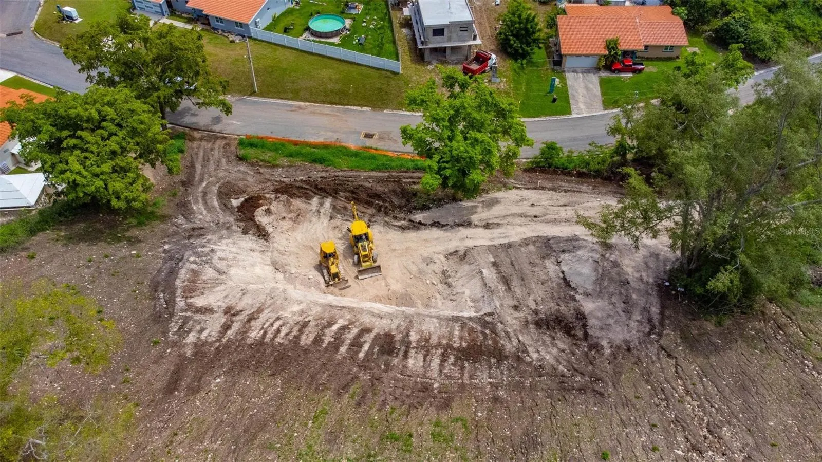 Cerro Las Piñas URBANIZACION QUINTAS DE ALTAMIRA