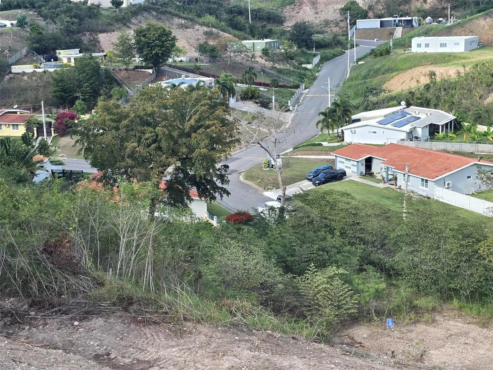 Cerro Las Piñas URBANIZACION QUINTAS DE ALTAMIRA