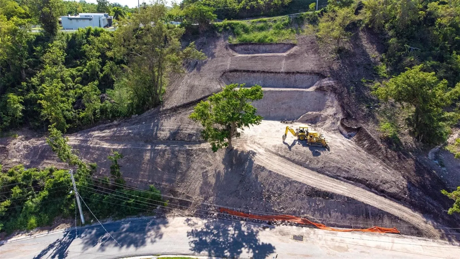 Cerro Las Piñas URBANIZACION QUINTAS DE ALTAMIRA
