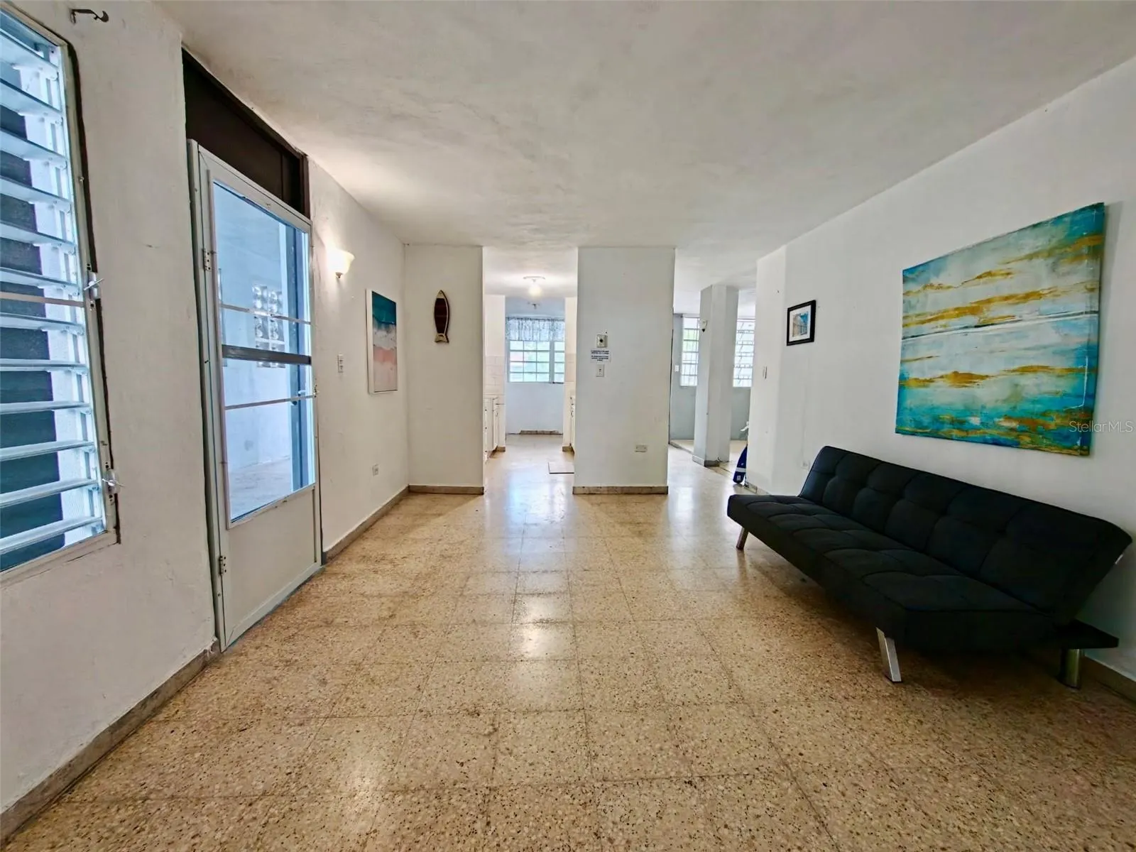 Urb. Brisas del Mar 12 B