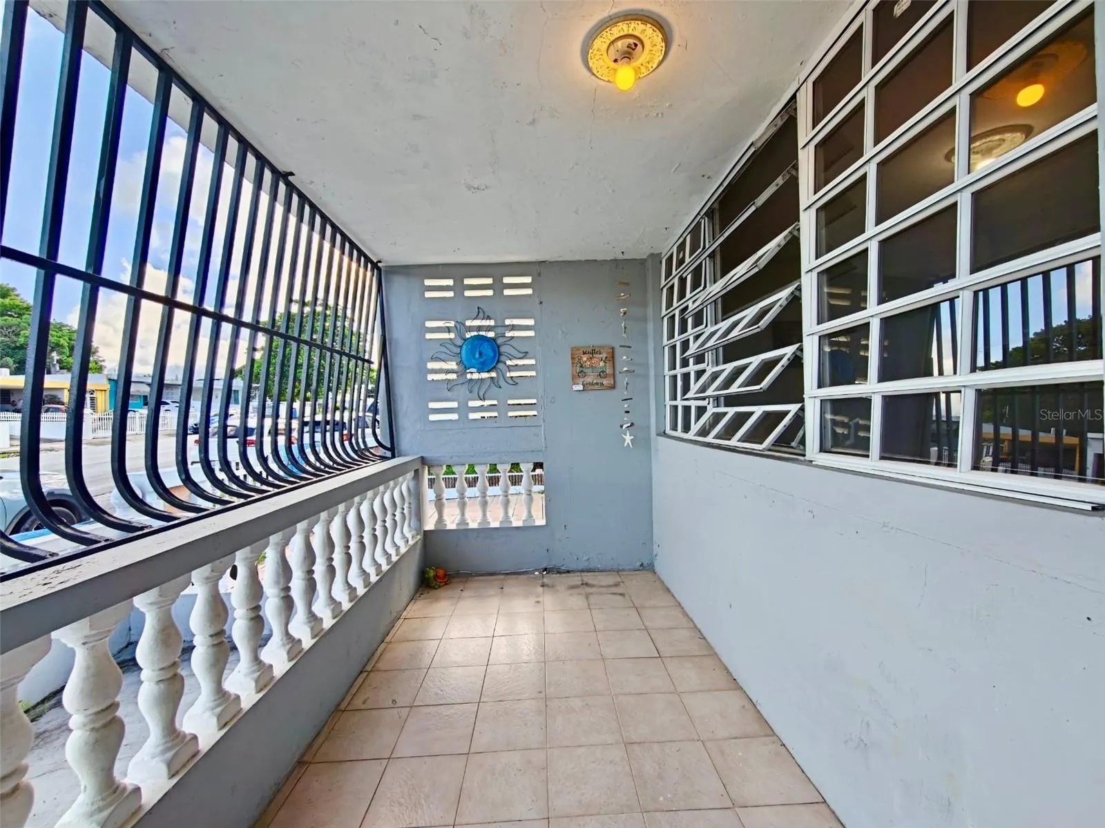 Urb. Brisas del Mar 12 B