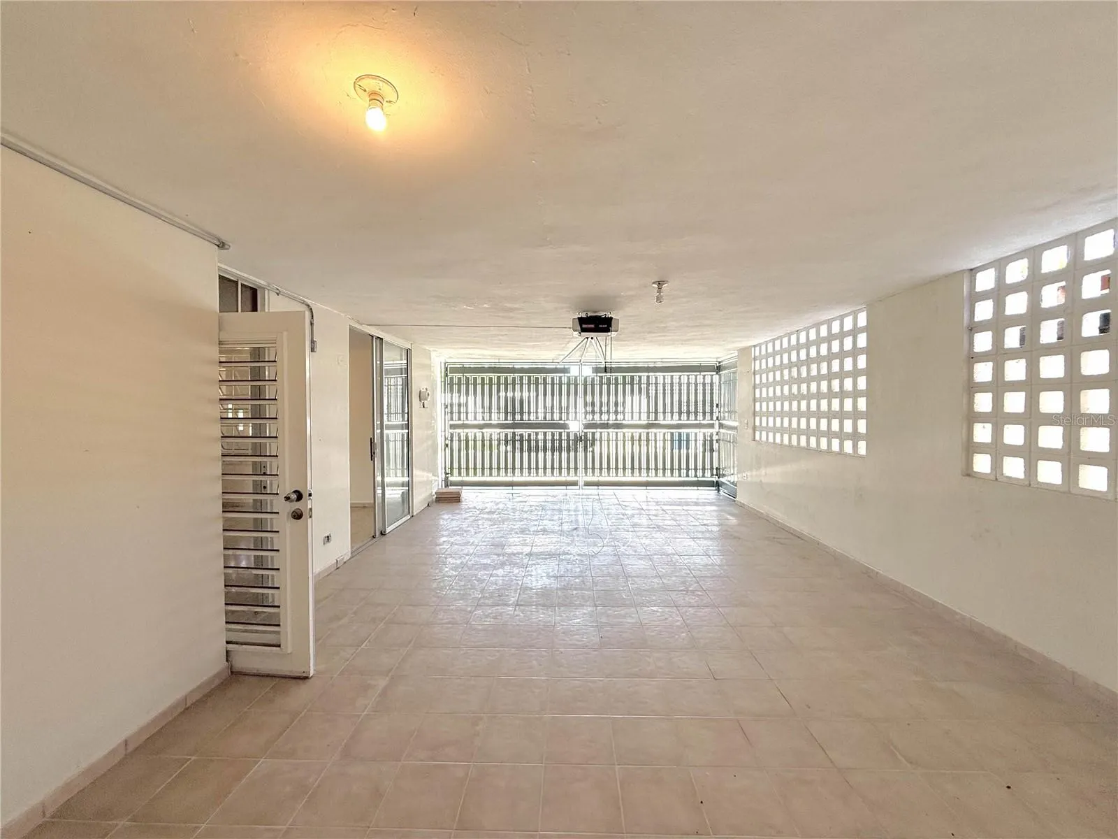 613 URB. VILLA CAROLINA #241-4 #241-4