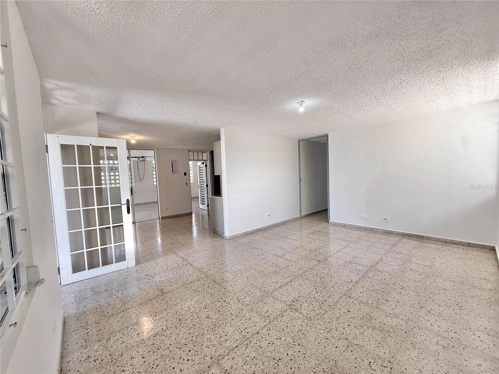 613 URB. VILLA CAROLINA #241-4 #241-4