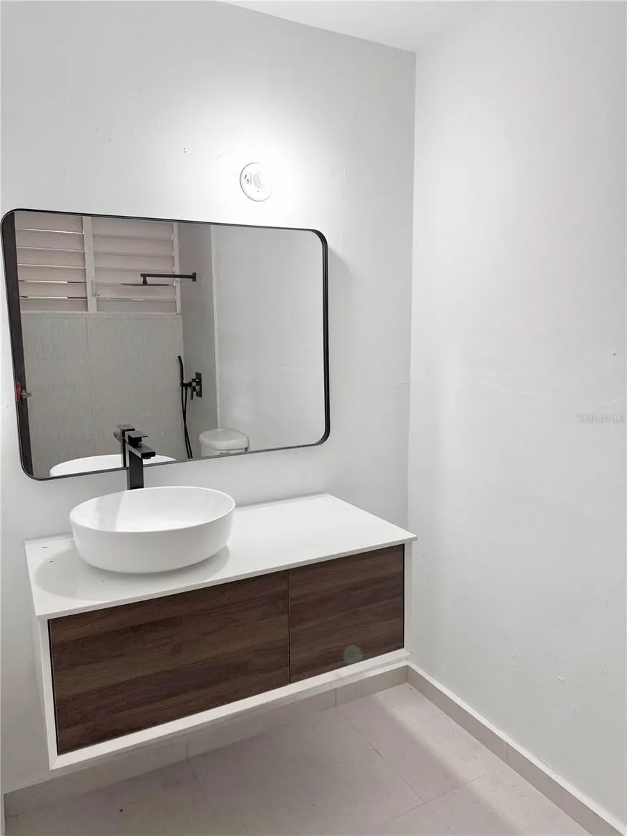 613 URB. VILLA CAROLINA #241-4 #241-4