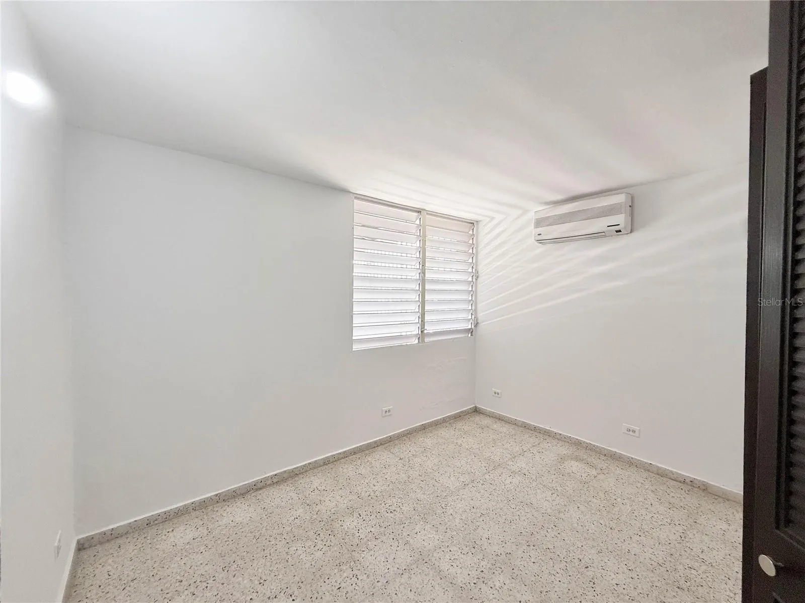 613 URB. VILLA CAROLINA #241-4 #241-4