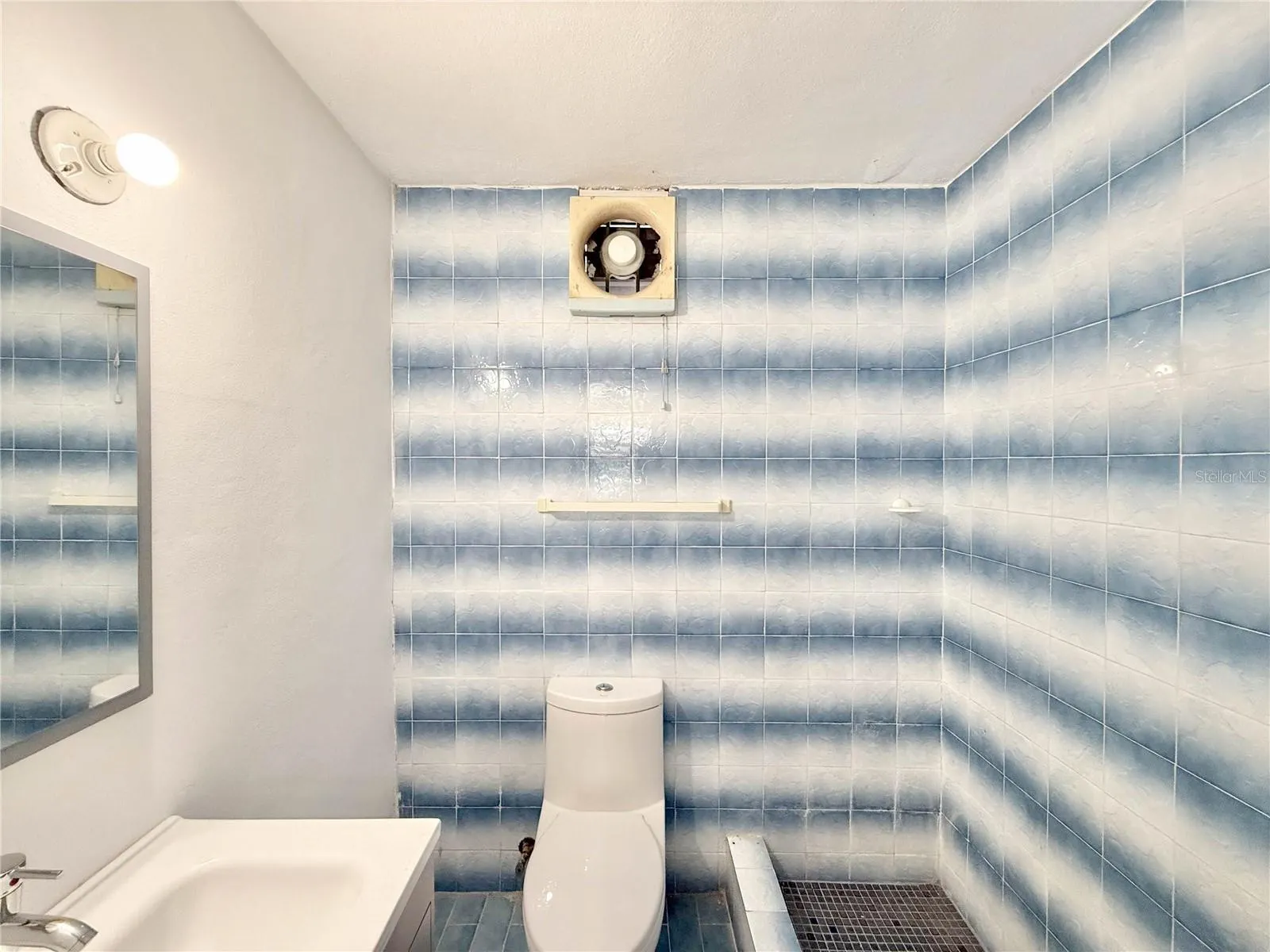 613 URB. VILLA CAROLINA #241-4 #241-4