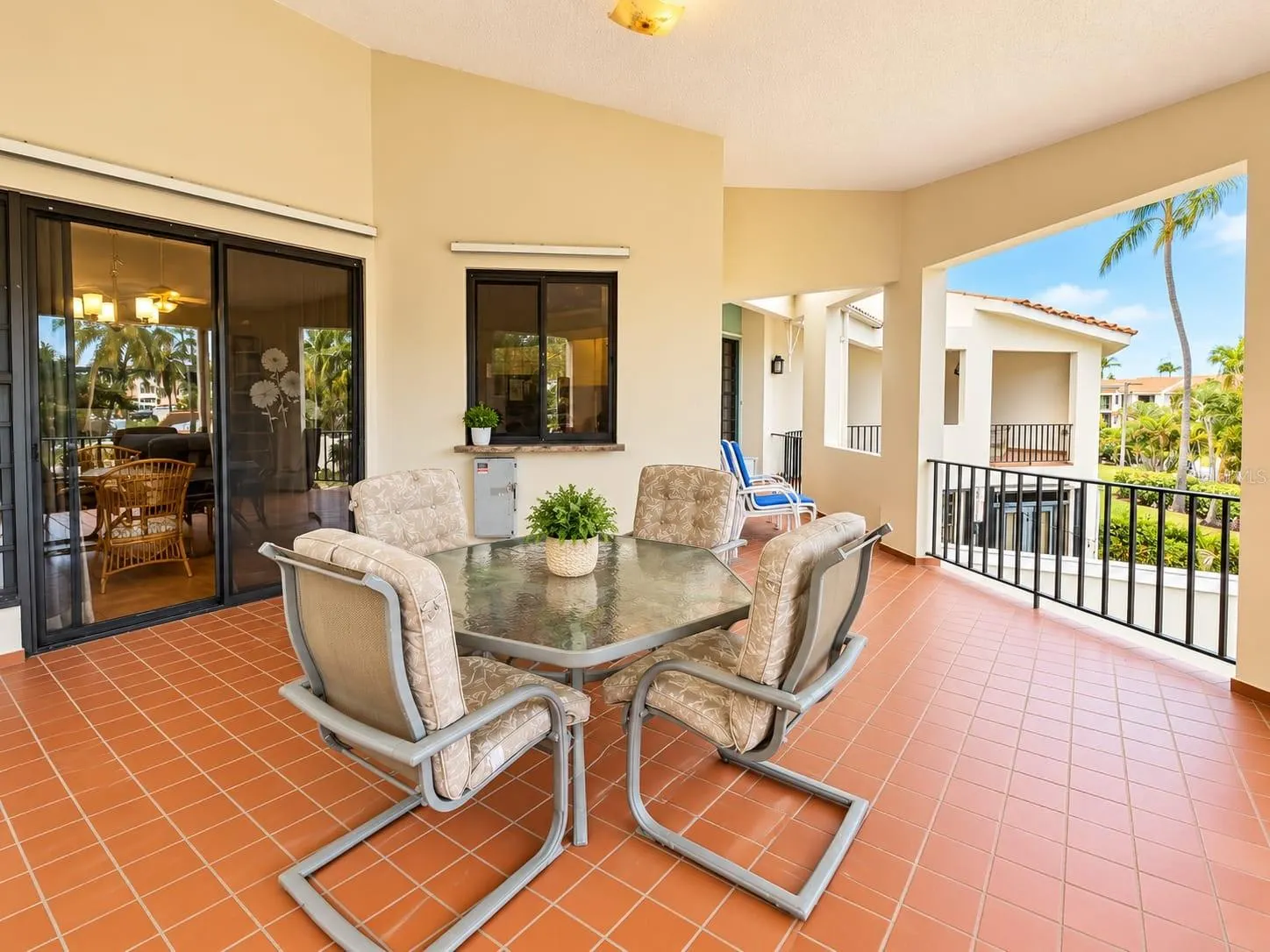 185 PALMAS DEL MAR, FAIRLAKES VILLAGE