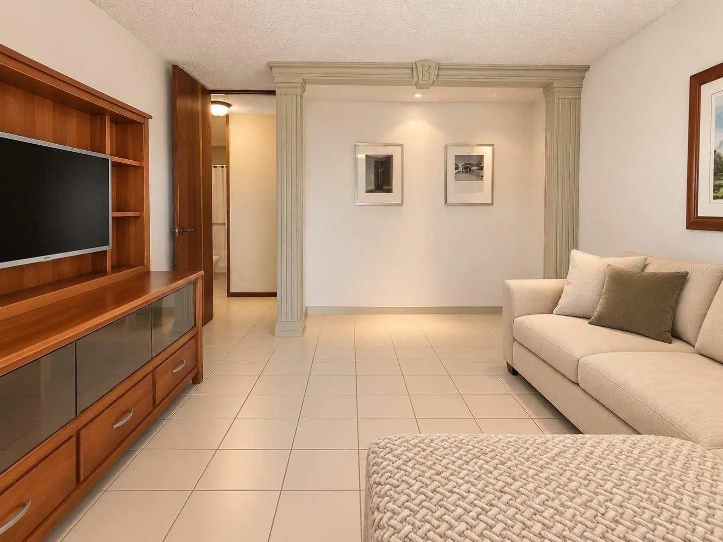 187 COND. PLAZA REAL CAPARRA #410 #410