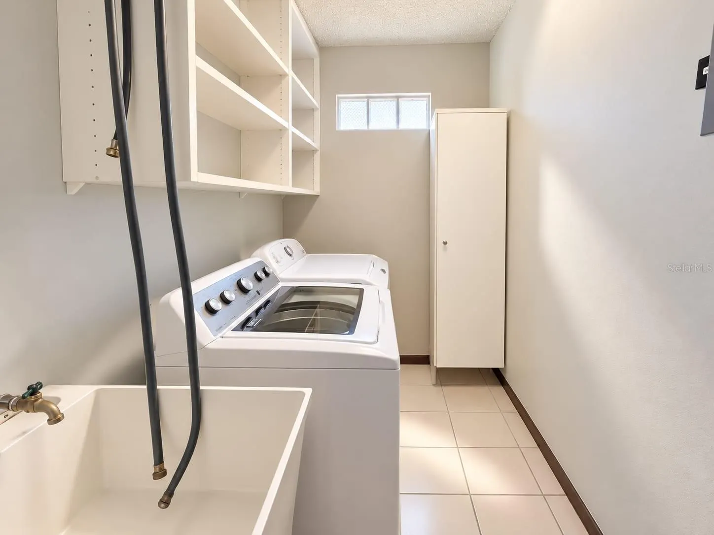 187 COND. PLAZA REAL CAPARRA #410 #410