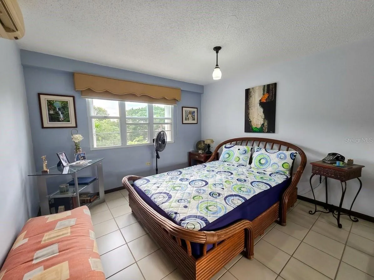 187 COND. PLAZA REAL CAPARRA #410 #410