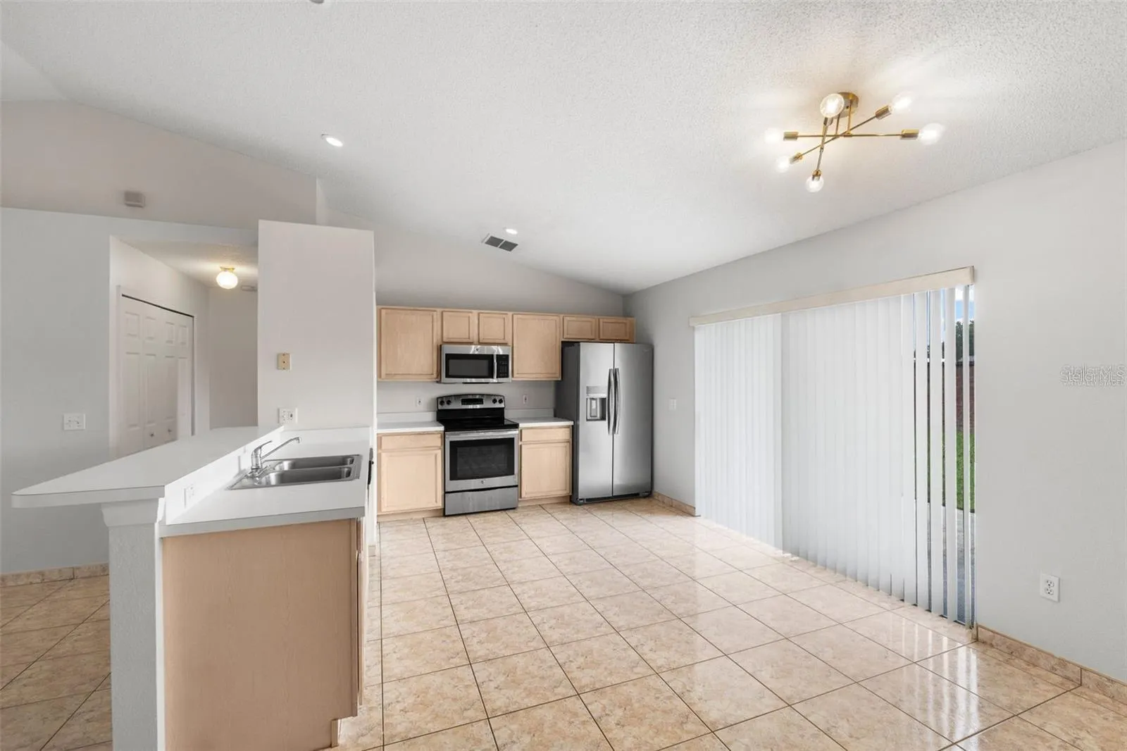4240 SETTLERS CT